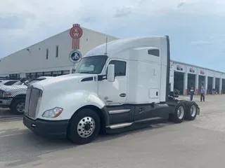 2017 Kenworth T680