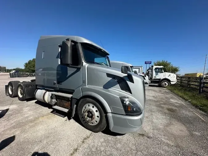 2017 VOLVO VNL64T6309f748e4c0521a738007e9ebe47cea50b