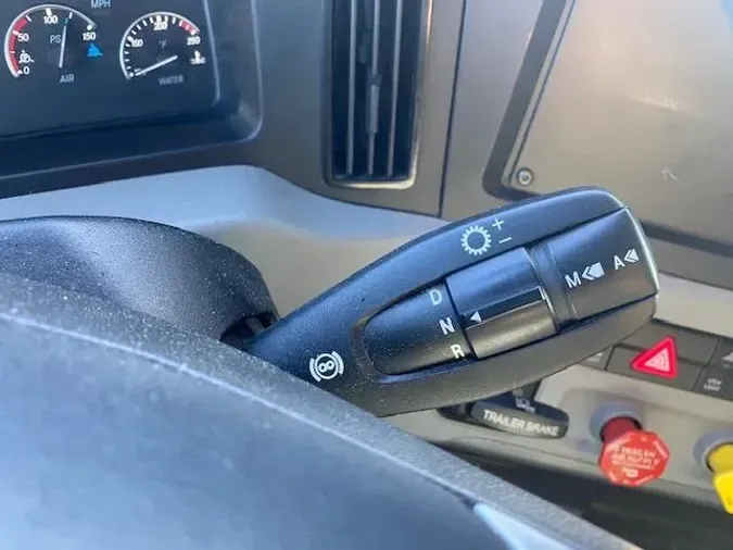 2020 Freightliner Cascadia9f777eb323cab839d7694ff8602ad487