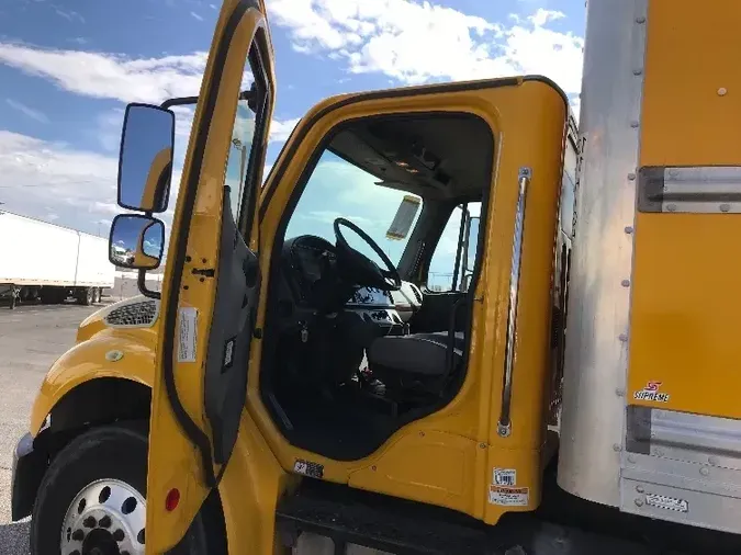 2018 Freightliner M2