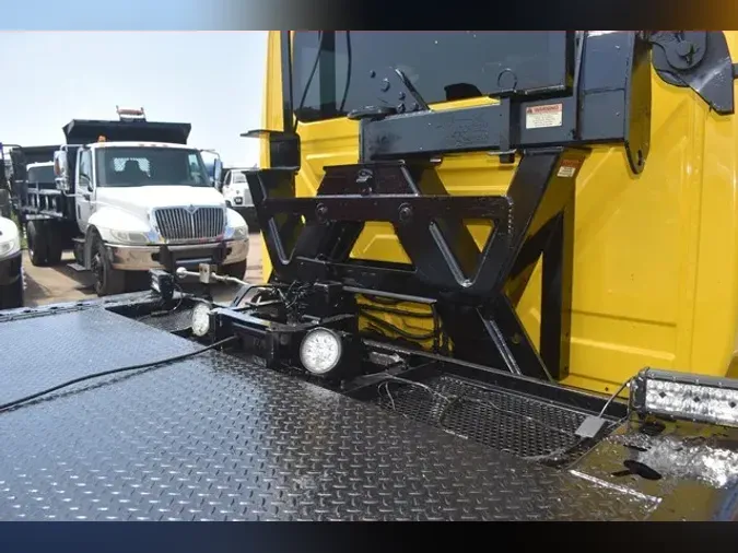 2018 INTERNATIONAL DURASTAR 4300