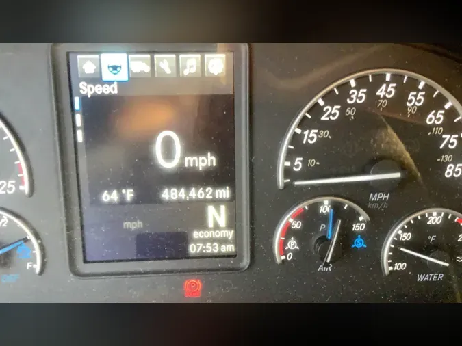 2022 Freightliner Cascadia 126