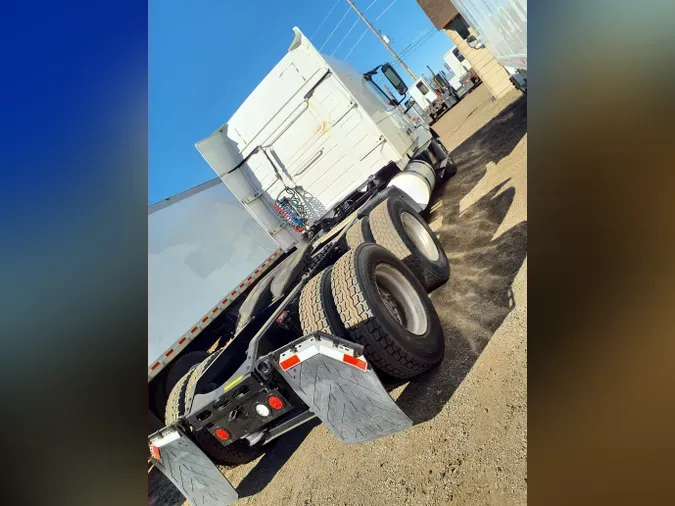 2017 VOLVO VNL64TRACTOR