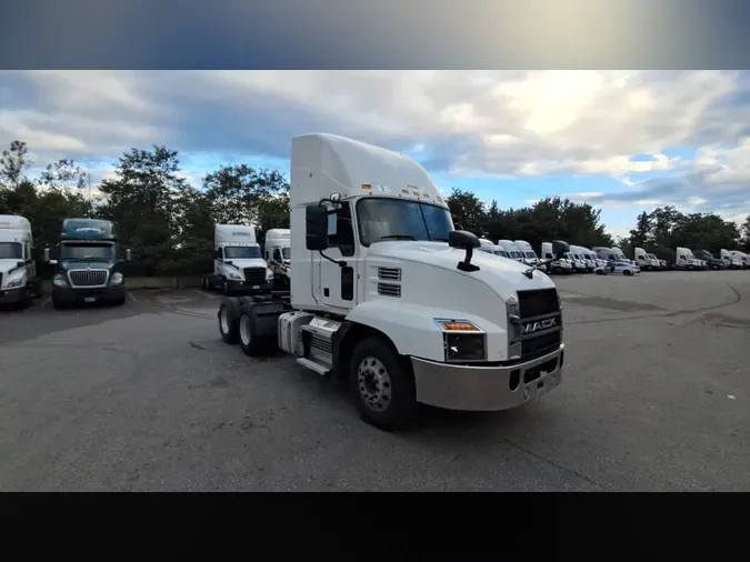 2020 Mack Anthem9f8215df81d6f6d7a5d096b0daea9841