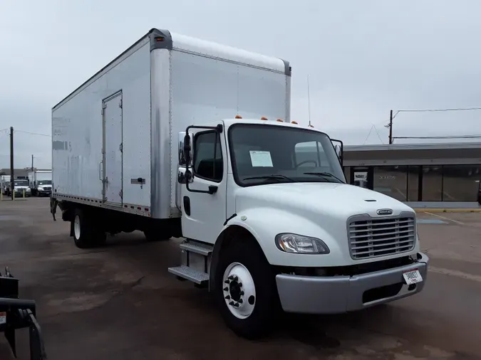 2018 FREIGHTLINER/MERCEDES M2 106