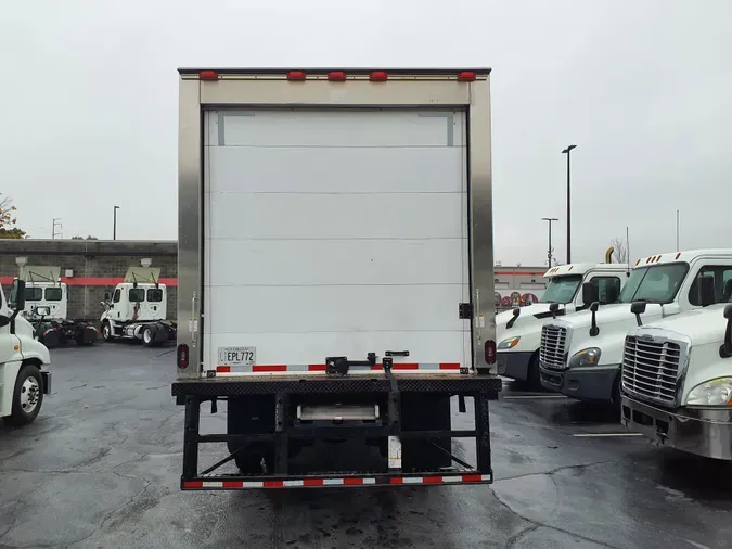 2019 FREIGHTLINER/MERCEDES M2 106