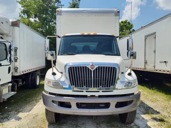 2019 NAVISTAR INTERNATIONAL 4300