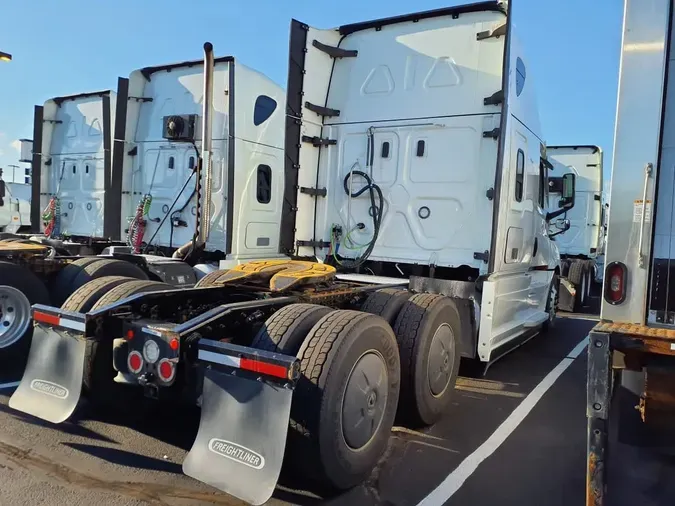 2020 FREIGHTLINER/MERCEDES NEW CASCADIA PX12664