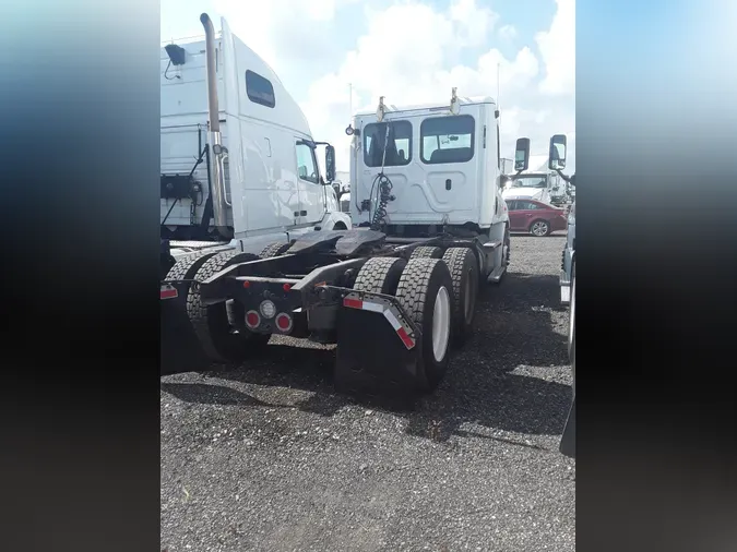 2018 FREIGHTLINER/MERCEDES CASCADIA 113