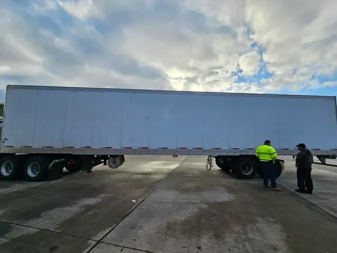 2018 UTILITY TRAILERS VS2RA 51/096/1369f8cb4fceb5d9df26aabc43e9a9c2485