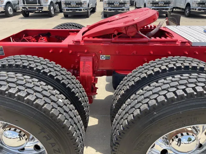 2022 Peterbilt 567