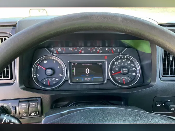 2021 INT LT625 6x49f937ce3e108dd037a2197d170c1fc34