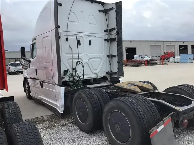 2022 FREIGHTLINER CASCADIA