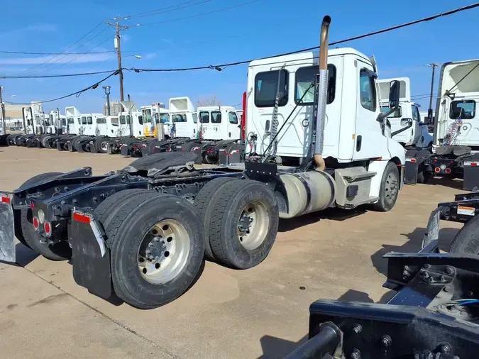 2022 FREIGHTLINER/MERCEDES NEW CASCADIA PX12664