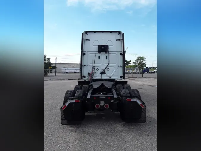 2019 FREIGHTLINER/MERCEDES CASCADIA 125