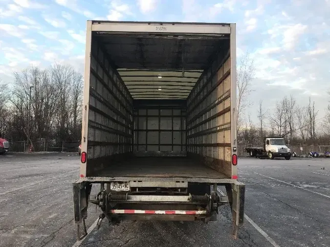 2019 Freightliner M2