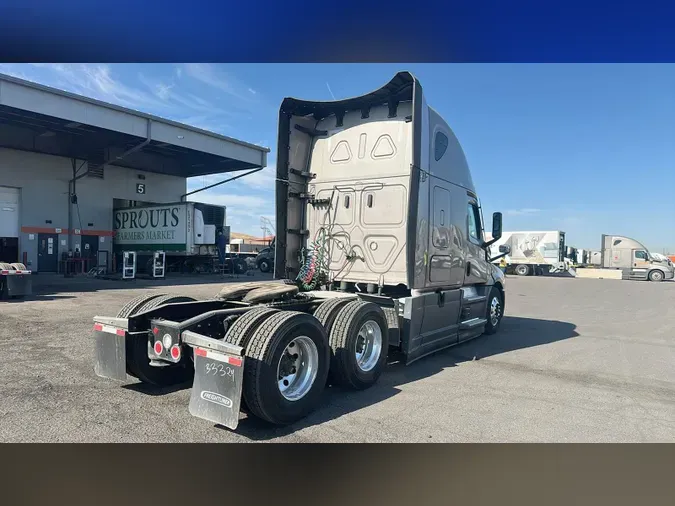 2025 Freightliner Cascadia 1269fa1ba542465fd9dbe0d3235835932b8