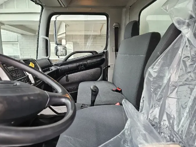 2018 HINO 338 Derated