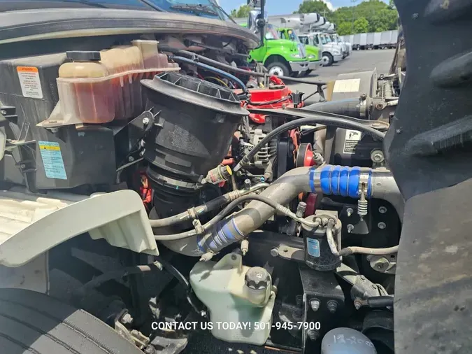 2018 FREIGHTLINER/MERCEDES M2 106