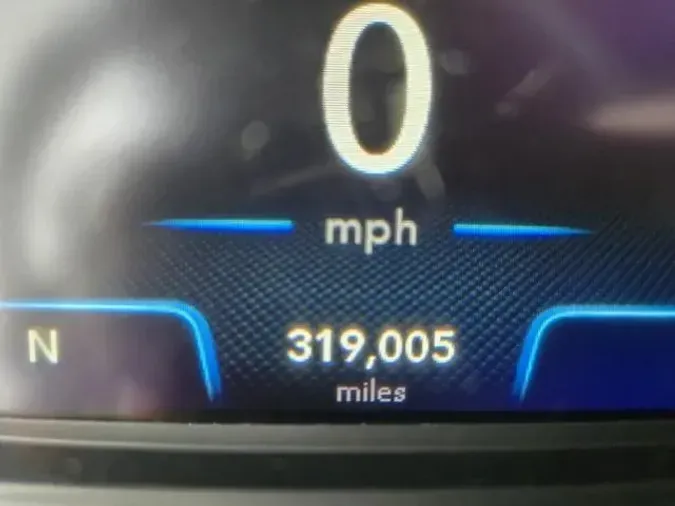 2024 International LT6259fa72d2a78b1712102260c15d31e6c8c