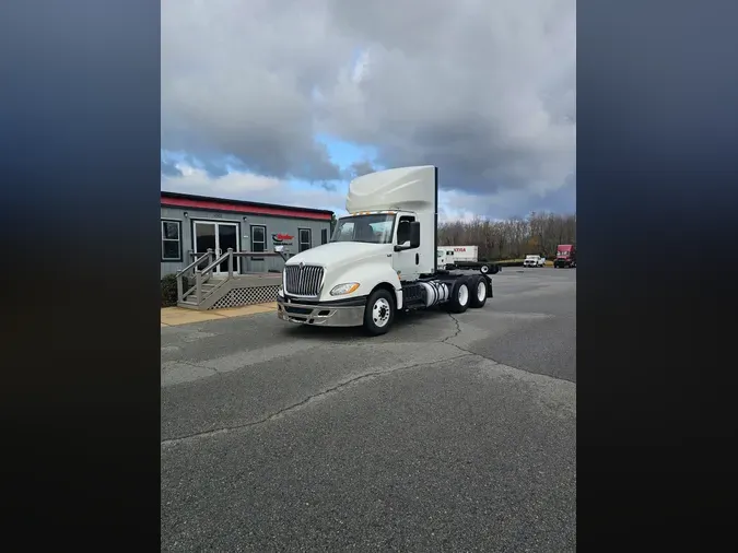 2018 NAVISTAR INTERNATIONAL LT625 DAYCAB T/A9fa7b6828ba983d1a5b467f43803d0f1