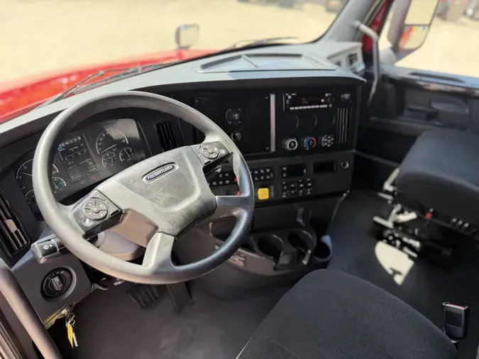 2023 Freightliner Cascadia9fa82260f07af676b12d546d42dea2a8