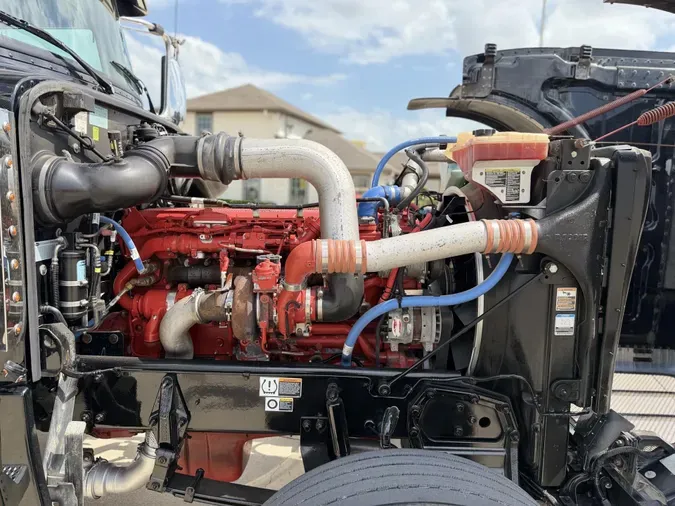 2022 Peterbilt 3899fac050a874fb36d0f18616b9e6dd6ca