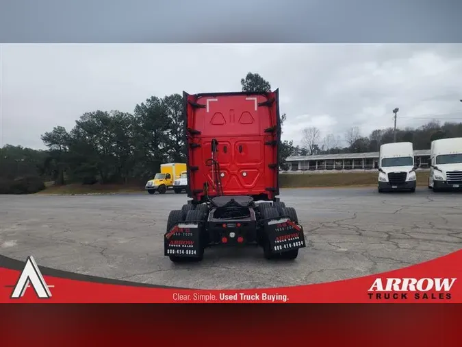 2022 FREIGHTLINER CA126