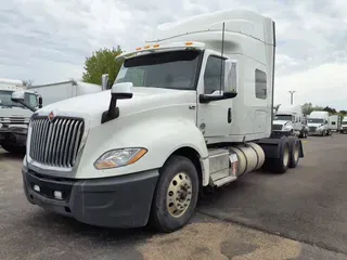 2019 NAVISTAR INTERNATIONAL LT625 SLPR CAB