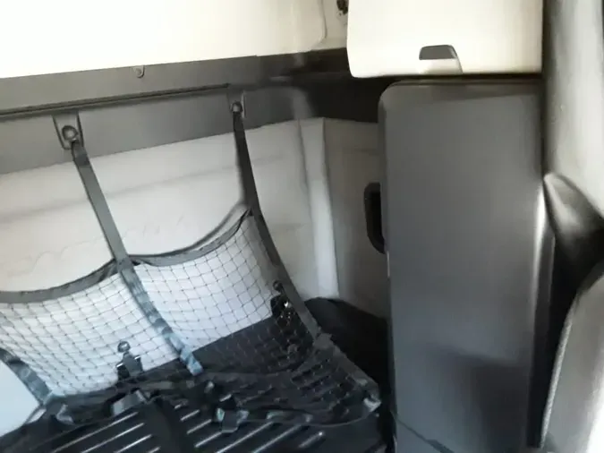 2019 FREIGHTLINER CASCADIA