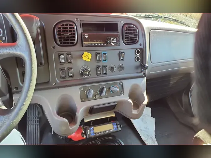 2020 FREIGHTLINER/MERCEDES M2 1069fb5fc940612d6e27f82562b0d5d1c34