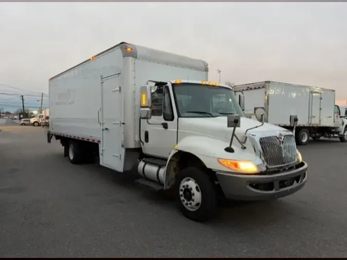 2019 NAVISTAR INTERNATIONAL 4300 SBA