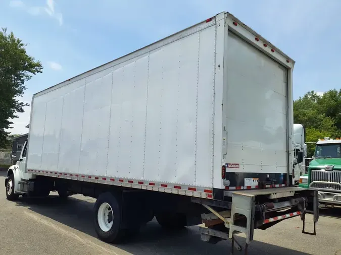 2019 FREIGHTLINER M2 106