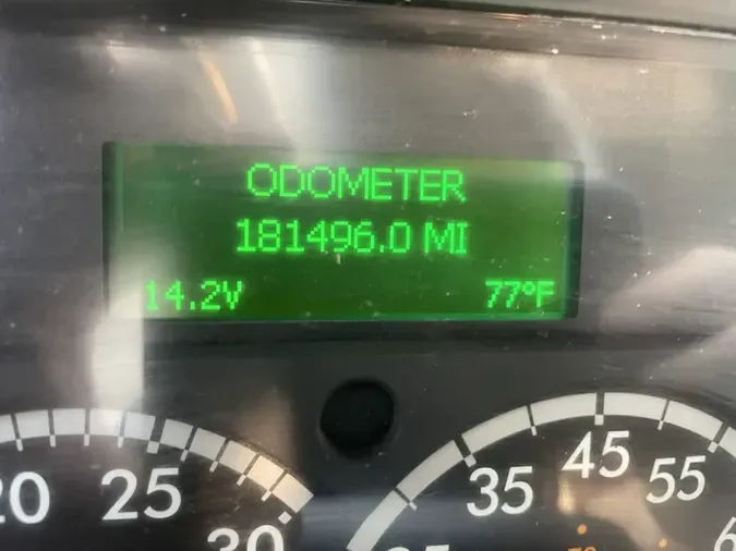 2018 FREIGHTLINER M2 106