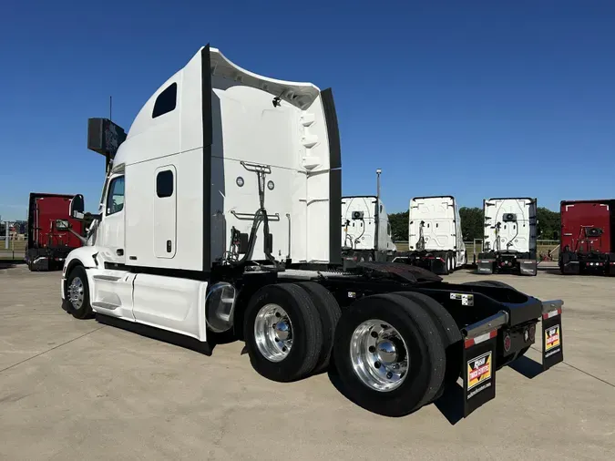2023 Peterbilt 579