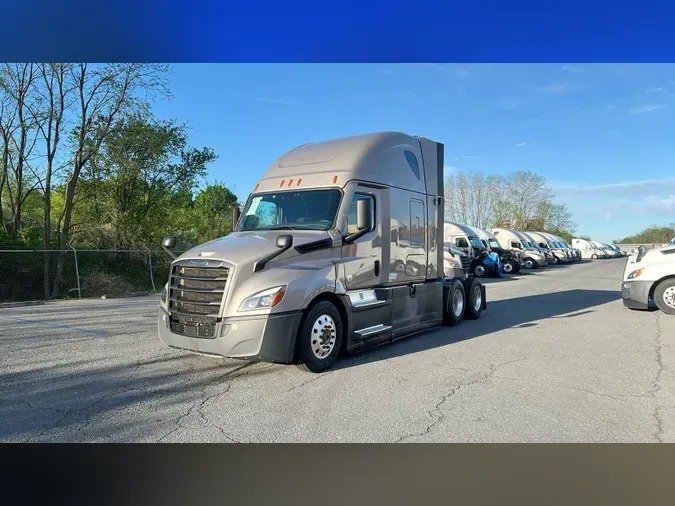 2022 Freightliner Cascadia