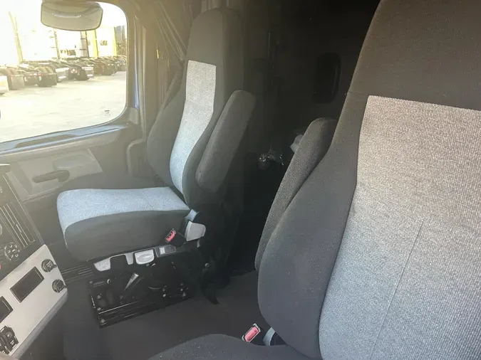 2020 Freightliner Cascadia