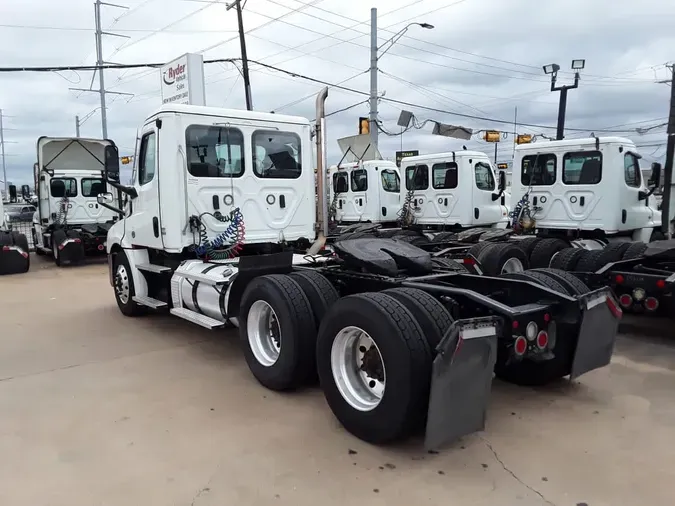 2021 FREIGHTLINER/MERCEDES NEW CASCADIA PX12664