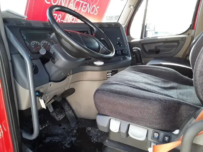 2019 FREIGHTLINER/MERCEDES CASCADIA 113