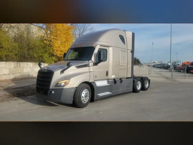 2022 Freightliner Cascadia