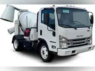 2023 Isuzu NRR