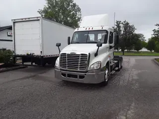 2016 FREIGHTLINER/MERCEDES CASCADIA 125