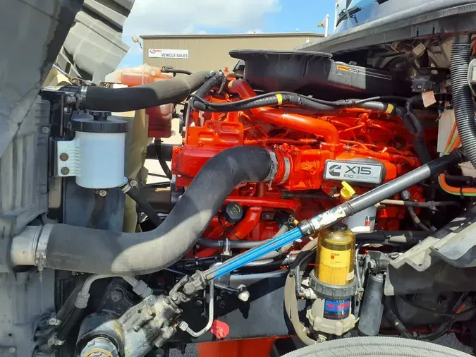 2020 NAVISTAR INTERNATIONAL LT625 SLPR CAB