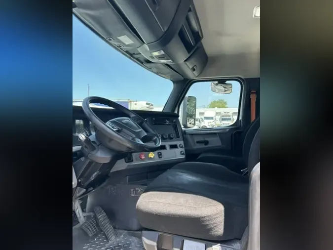 2020 FREIGHTLINER/MERCEDES NEW CASCADIA 1169fe1f068e543c8ba62b6dd83d325aa37