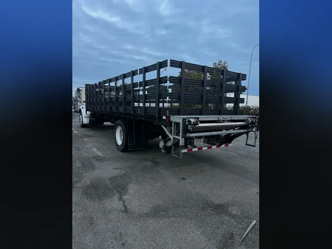 2019 FREIGHTLINER/MERCEDES M2 1069fe1f30b76f843be41a4326c43a0d66d