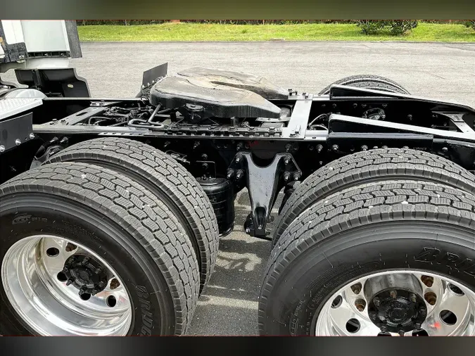 2021 INT LT625 6x4
