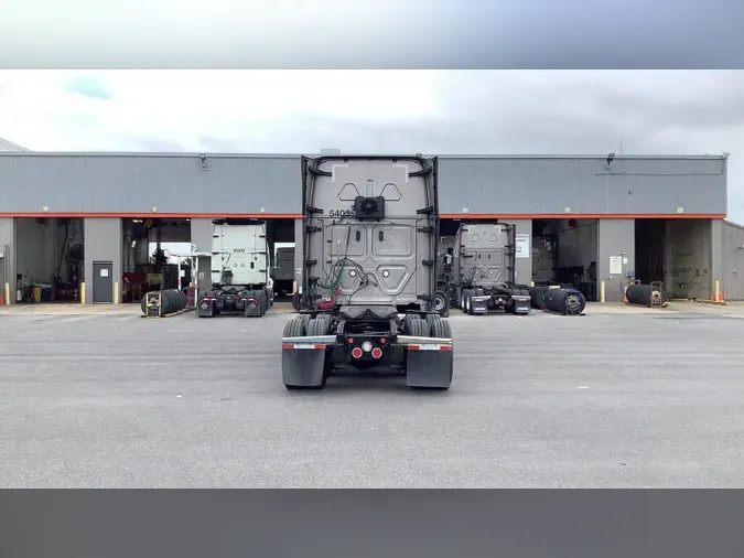 2023 Freightliner Cascadia 1269fe9a029f870ab48b5953ec76938ab0d