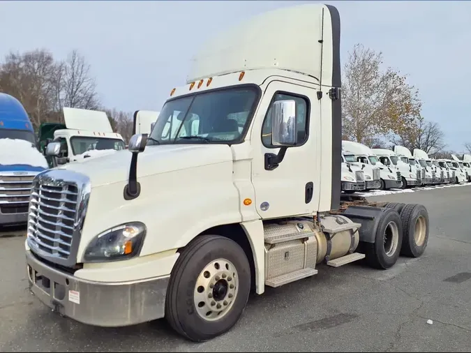 2018 FREIGHTLINER/MERCEDES CASCADIA 1259febb753a74d7b592dbfecf2007b5598
