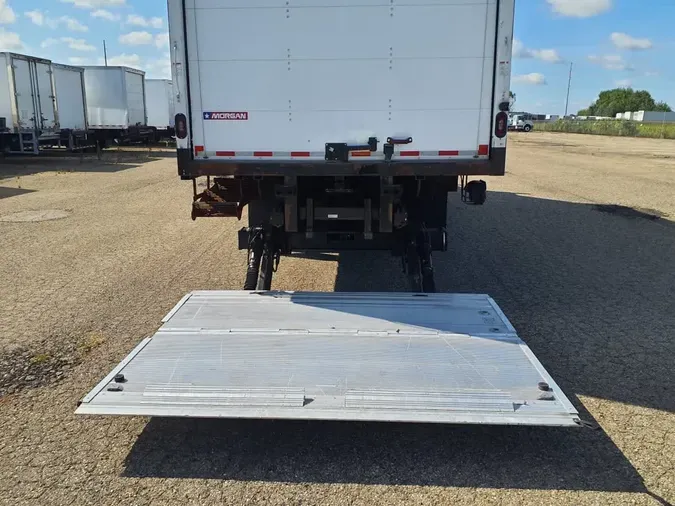 2019 FREIGHTLINER/MERCEDES M2 106
