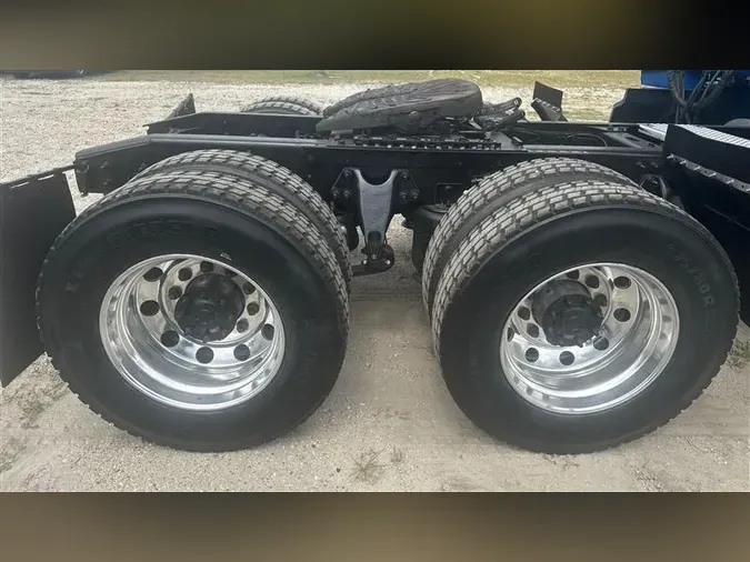 2020 INTERNATIONAL LT625